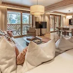 Antares Ursa 303 - Luxury Apartment Ski Inski Out