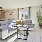 Villa Ls - Agreable Villa Avec Piscine Et Jacuzzi