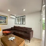Villa Pour 6 Personnes, Piscine & Climatisation