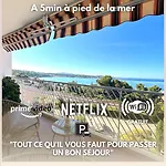 Vue Sur La Baie De Bandol En Famille Ou Entre Amis