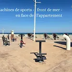 Le Maeva - T2- Front De Mer- Clim - Parking - Wifi- Sudsejourconciergerie