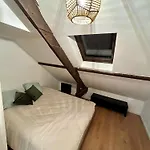 Appartement 800 M Digue De Malo