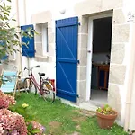 Petite Maison Proche Plage A Penvins, Ideale Pour Familles - Fr-1-639-134