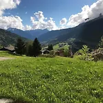 Charmant Appartement Avec Jardin Et Magnifique Vue