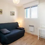 Apartment L'Oustalet-5 By Interhome