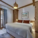 Appartement Standing 4 Pieces - Residence Neuve Au Pied Des Pistes - Val-D'Isere - Fr-1-694-40