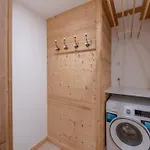Duplex Lumineux 4 Chambres, Proche Centre Et Pistes, Terrasse Se, Garage Prive, Services Inclus - Fr-1-754-4