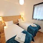 Les Gets - Appartement Moderne Avec Grande Terrasse, Parking Et 2 Chambres - Fr-1-598-185