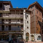 Appartement Skis Aux Pieds Avec Wifi Et Parking Couvert - Fr-1-694-379