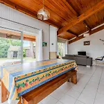 Maison A Biscarrosse: Proche Plage, Commerces, Jardin, Terrasse Avec Bbq, 5 Pers, Garage - Fr-1-521-247