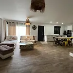 Maison Neuve 4 Chambre Avec Jacuzzi