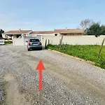 L'Oustau Degio - Villa Provence, Piscine, Clim, Calme, 4 Chambres, 6 Lits, 2 Salles De Bains, 8 Personnes