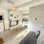 Charmant Studio Refait A Neuf Avec Terrasse - Animaux Admis, Wi-Fi Gratuit - Fr-1-361-562