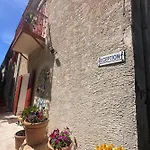 Gite Du Mas - Charmant Gite Provencal Avec Jardin Commun