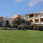 Appartement Rdc 2 Chambres, Terrasse, A 200M Plage, Parking, Animaux Admis - Fr-1-749-89