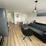 Residence Les Embruns - Appartement Neuf A Proximite Des Commodites Pour 6 Personnes Avec Parking Mae-0961