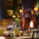 Hotel Saint James