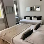 Villa W