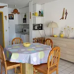 Studio Cabine 4 Pers Pres De La Plage Avec Parking A Argeles-Sur-Mer - Fr-1-388-17