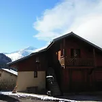 Chalet Fleur De Neige - 2 Pieces Pour 5 Personnes Mae-3334