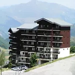 Residence Balcons D'Olympie - Appartement Chaleureux Avec Vue Sur Les Pistes Mae-4354