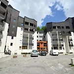 Residence Gentianesmen - Studio 4 Personnes Aux Menuires Mae-5334