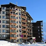 Residence Median - Appartement Equipe Pour 4 Personnes Aux Menuires Mae-5544