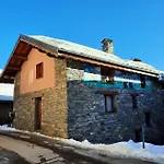 Chalet Barthelemy - Petit Cocon Authentique Dans Les 3 Vallees Mae-4204