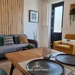 Rive Sud Charming Cottage City Center 2 Guests