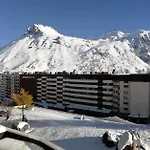 Residence Le Bec Rouge - Joli Studio Renove Avec Gout Pour 4 Personnes A Tignes Ski Aux Pieds Et Proche Des Commerces Dans Le Quartier Du Lac. Appartemen Mae-2094