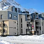 Residence Le Pramecou - Joli Studio 4 Personnes A Tignes Proche Des Pistes Et Des Commerces Dans Le Quartier Du Val Claret. Appartement Situe Au 5Eme Et Mae-2133