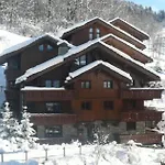 Residence Fermes De Meribel Daguet - Appartement 3 Pieces 6 Personnes A Meribel Village Aux Pieds Des Pistes Avec Acces A La Piscine Couverte Mae-2020