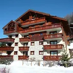 Residence Fermes De Meribel G - Joli Appartement 3 Pieces 4 Personnes Sur Meribel Village Proche Des Pistes Et Proche Des Commerces De Meribel Village Mae-1940