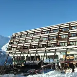 Residence Les Arolles - Apartement 2 Pieces 6 Personnes A Arc 1600 En Centre Station Et Proche Des Pistes Mae-1701
