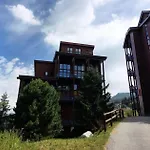 Residence Mirantin 3 - Appartement 2 Pieces, En Duplex, Pour 4 Personnes, Au Pied Des Pistes Et Du Telecabine Et Proche Des Commerces Dans Le Village D Mae-1808