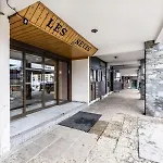 Residence Neves - Val Thorens Location: Studio Ensoleille Pour 4 Personnes Dans Un Quartier Anime