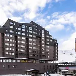 Residence Arcelle - Val Thorens Location: Studio Cabine En Plein Centre De La Station Mae-9104