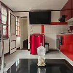 Petit Duplex