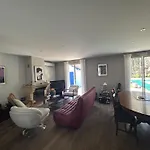 Maison Familiale Avec Piscine