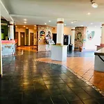 Superbe T2 Bord De Mer Belle Residence Au Port Argeles Piscine & Parking