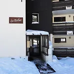 Residence Biellaz - Appartement Renove - Depart Et Retour Skis Aux Pieds - Parking Inclus Mae-0034