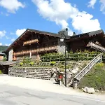 Residence Hermitage II - Appartement Proche Centre Et Pistes Mae-2381
