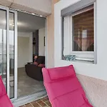 Appartement 2 Pieces Avec Terrasse Et Parking Pour 4 Personnes - Fr-1-326-851