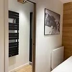 Skis Aux Pieds - 9 Personnes - Val Thorens