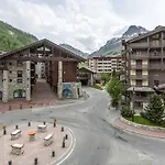 Centre Val D'Isere - Proche Neige Et Commerces, Appartement 4-6 Pers. - Fr-1-519-19