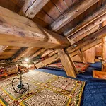 Magnifique Chalet Au Calme Pres Des Remontees Mecaniques A Val-D'Isere - Fr-1-519-32