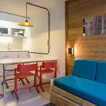 Studio Renove Skis Aux Pieds Avec Balcon Aux Arcs 1800 - Fr-1-346-381
