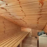 Appartement Charmant Avec Sauna Et Balcons A Courchevel 1850, Proche Pistes, Pour 4 Personnes - Fr-1-564-94