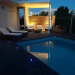 Sete Villa Familiale Avec Piscine En Bord De Mer