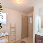 Spacieux Appartement Aux Minimes Avec Parking Pres De La Plage - Fr-1-825-66